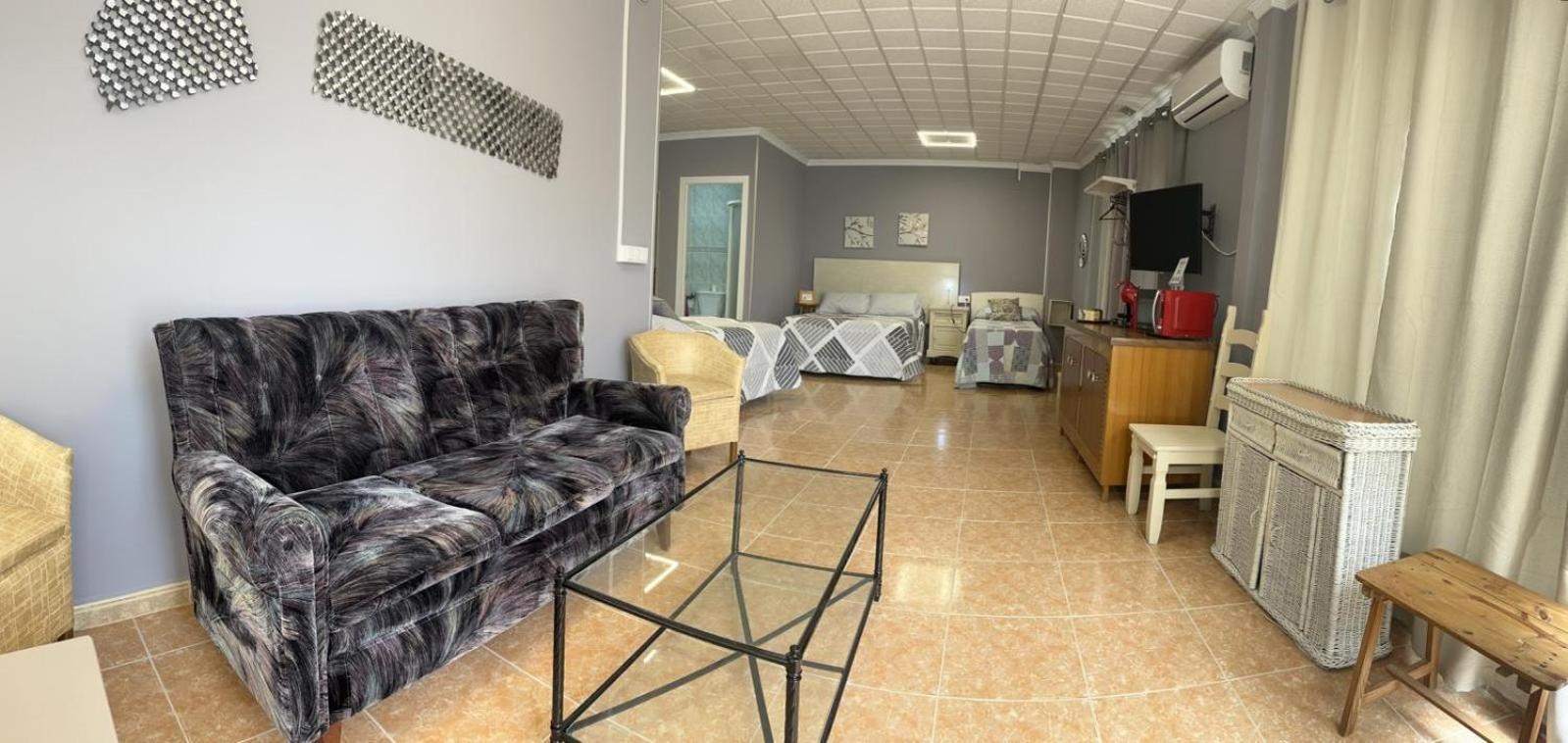Acogedor Alojamiento Membrilla Exterior foto